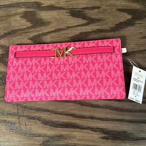 Michael Kors Reed Snap Wallet